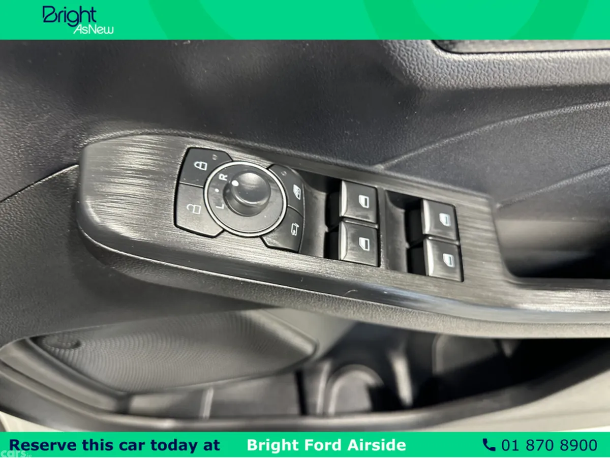 Ford Kuga MPV, Petrol Plug-in Hybrid, 2023, White