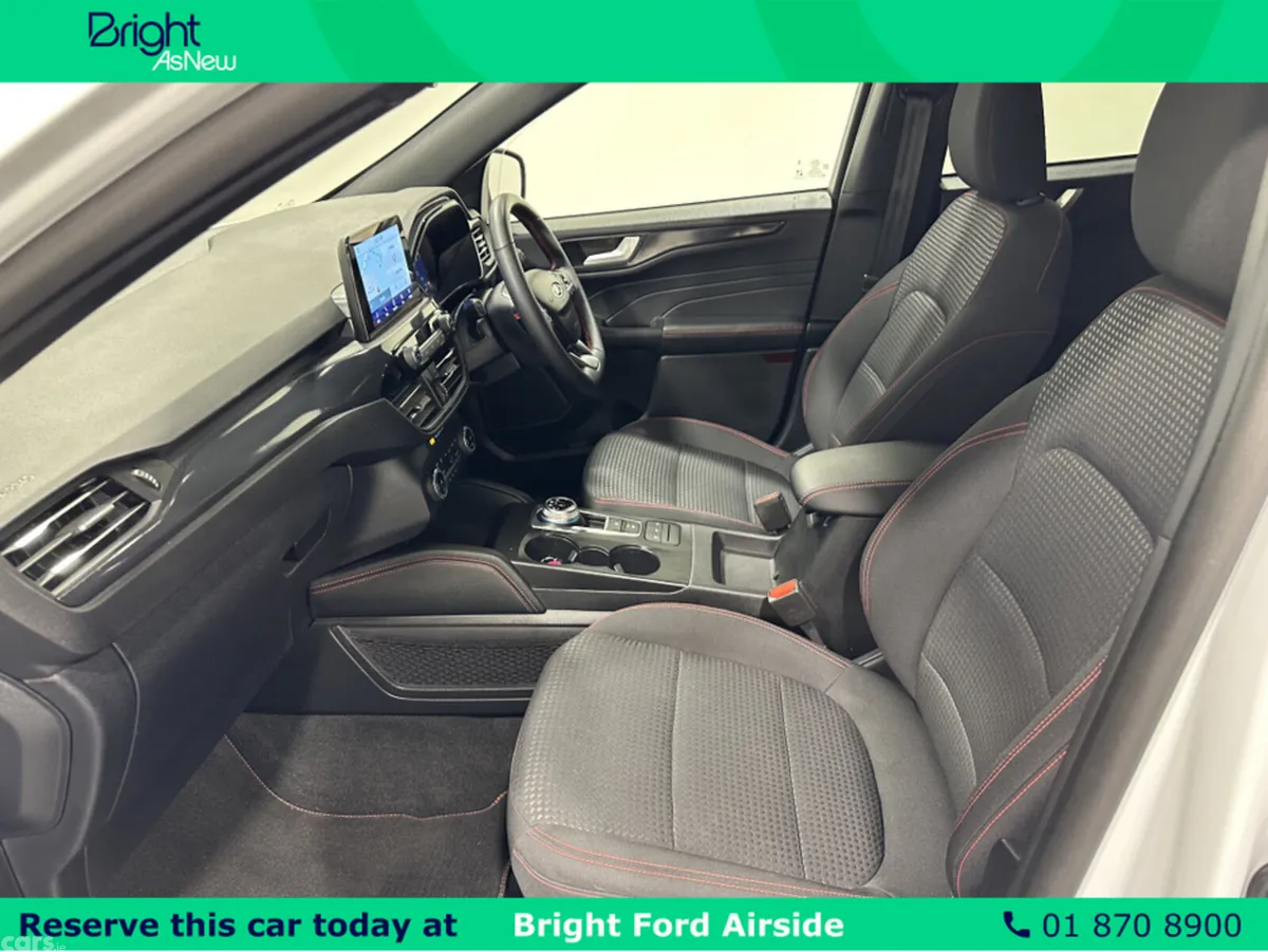 Ford Kuga MPV, Petrol Plug-in Hybrid, 2023, White