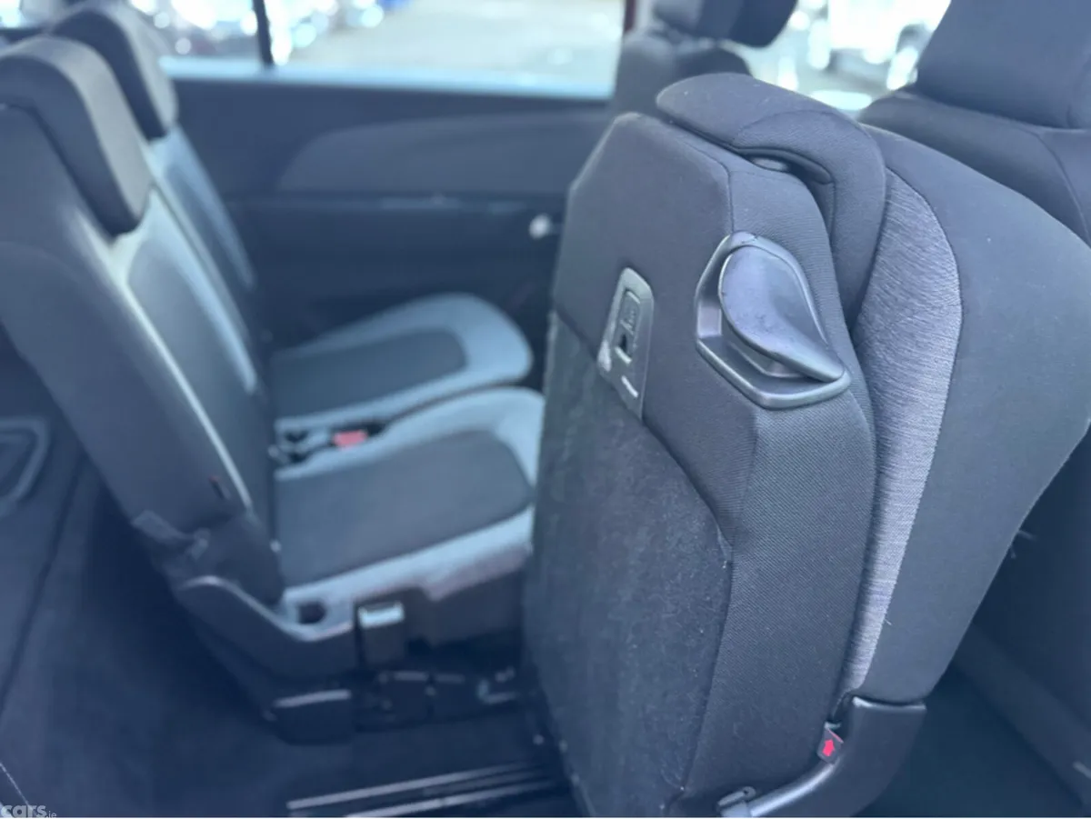 Citroen Grand C4 Picasso MPV, Diesel, 2017, Red