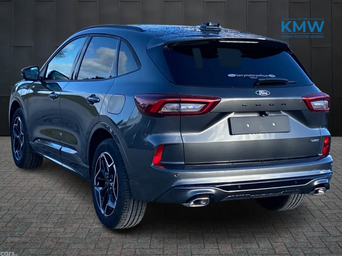 Ford Kuga SUV, Petrol Plug-in Hybrid, 2026, Grey