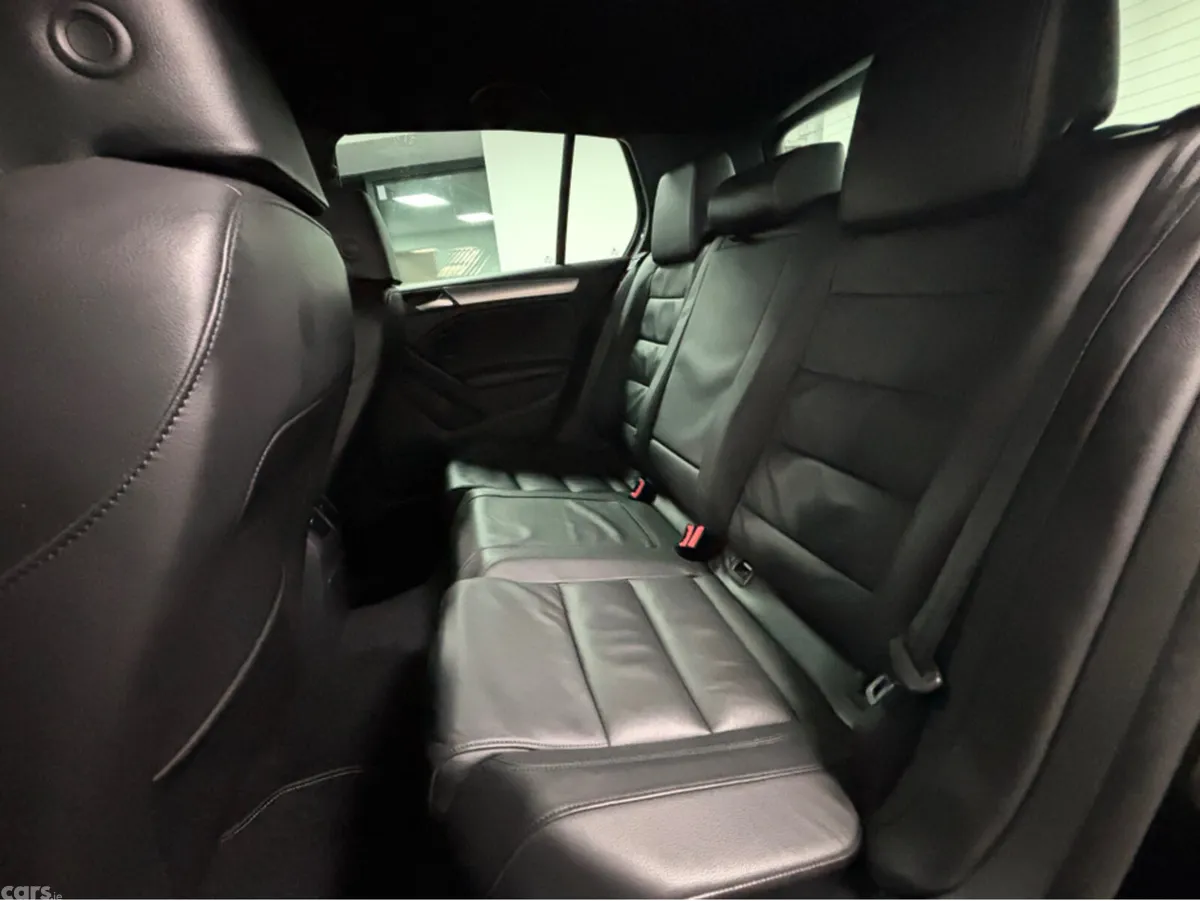 Volkswagen Golf Hatchback, Petrol, 2013, Black