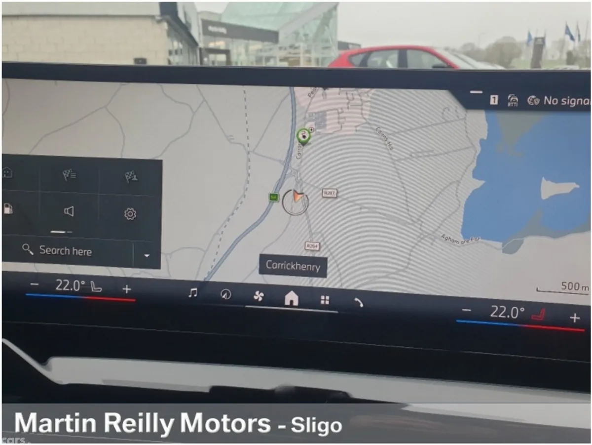 BMW 5-Series Estate, Petrol Plug-in Hybrid, 2025, Blue