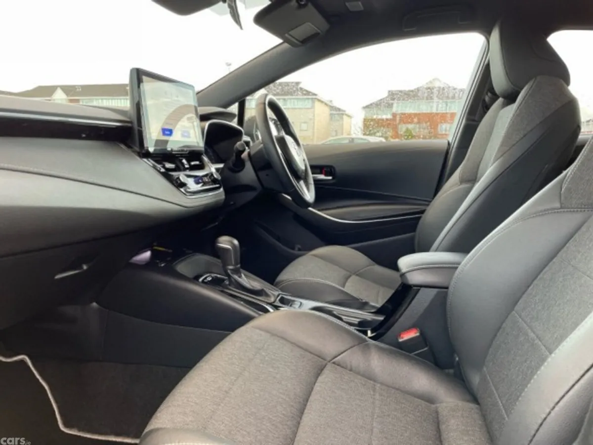 Toyota Corolla Hatchback, Petrol Hybrid, 2025, Brown