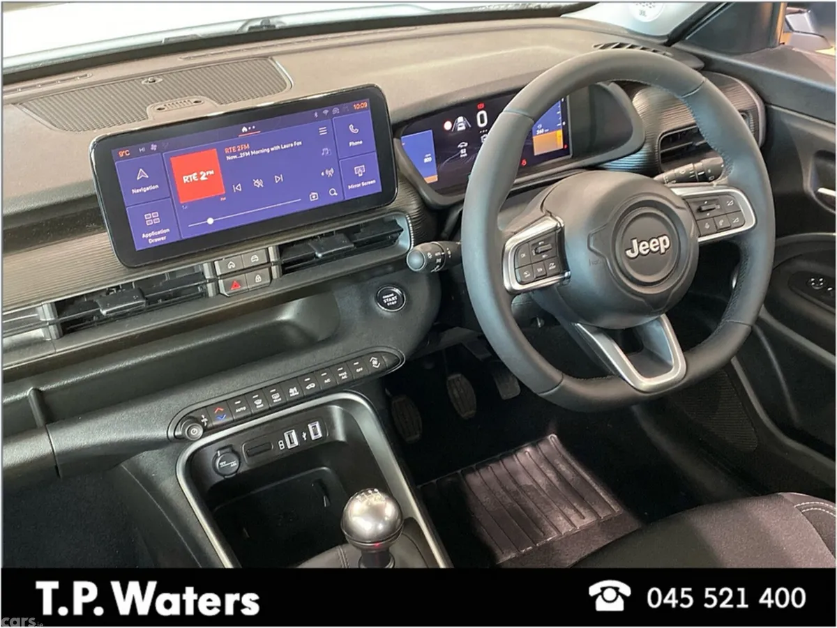 Jeep Avenger MPV, Petrol, 2025, White