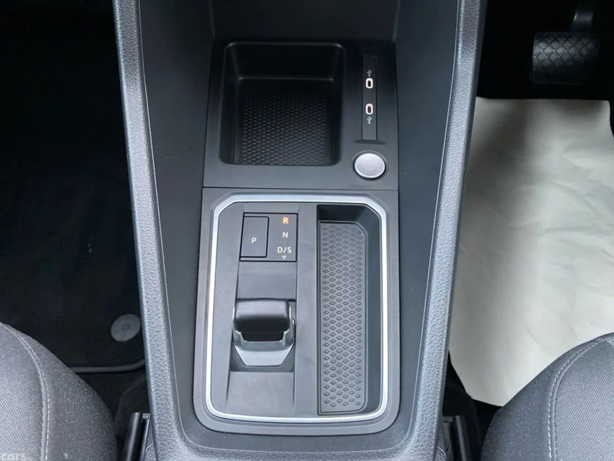 Ford Tourneo Connect MPV, Diesel, 2025, Blue