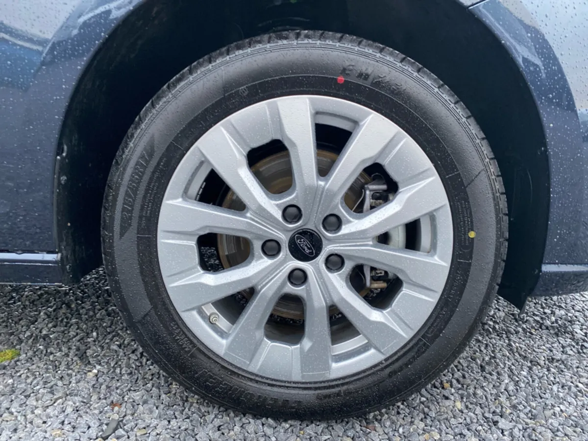 Ford Tourneo Connect MPV, Diesel, 2025, Blue