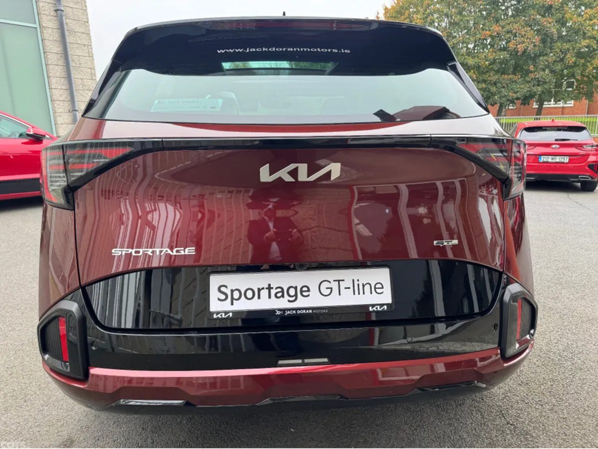 Kia Sportage Hatchback, Diesel, 2026, Red