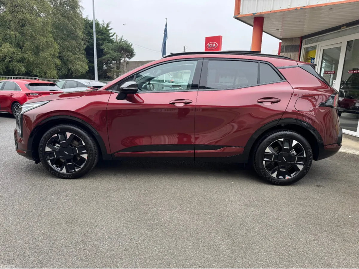 Kia Sportage Hatchback, Diesel, 2026, Red