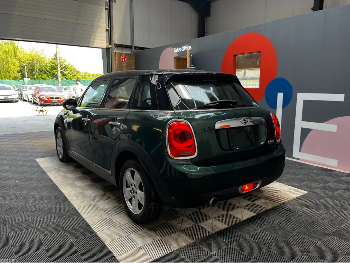 Mini Cooper Hatchback, Petrol, 2018, Green