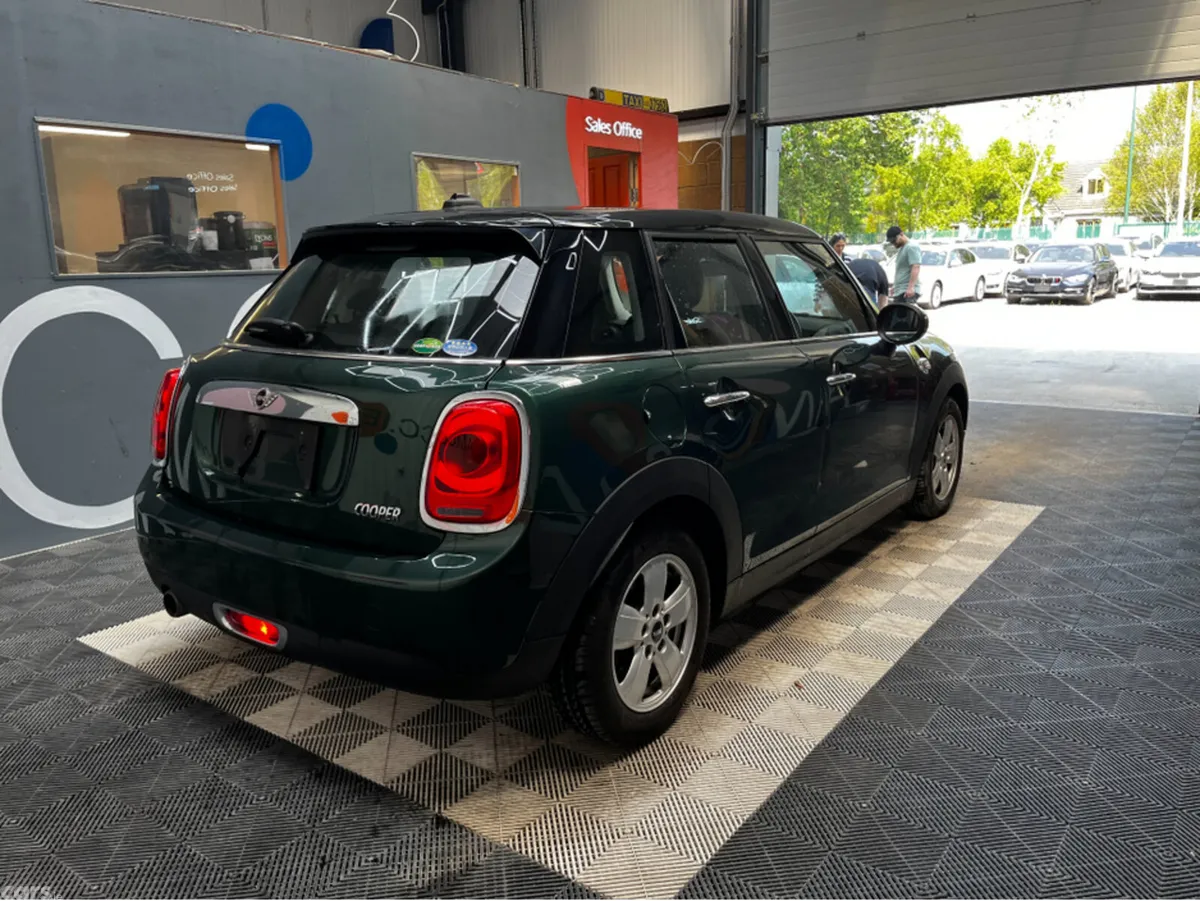 Mini Cooper Hatchback, Petrol, 2018, Green