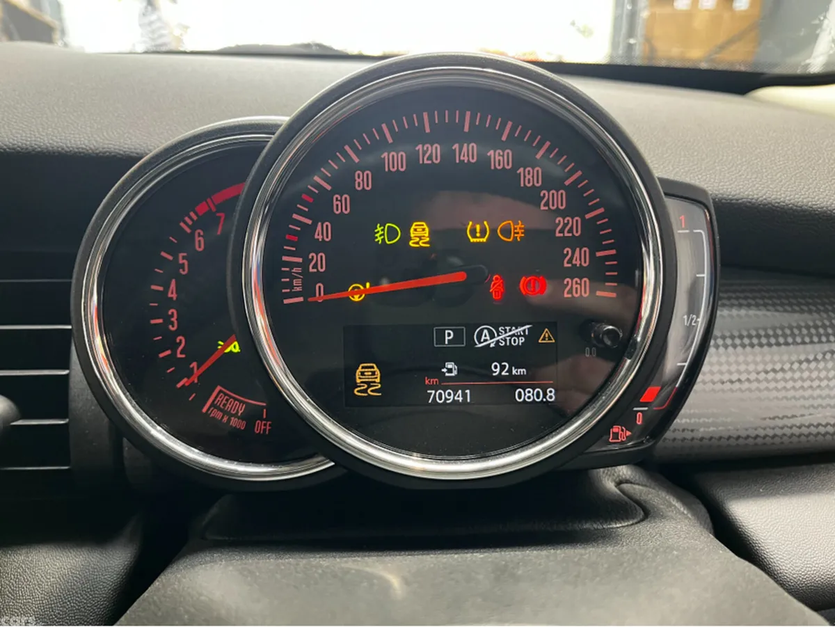 Mini Cooper Hatchback, Petrol, 2018, Green