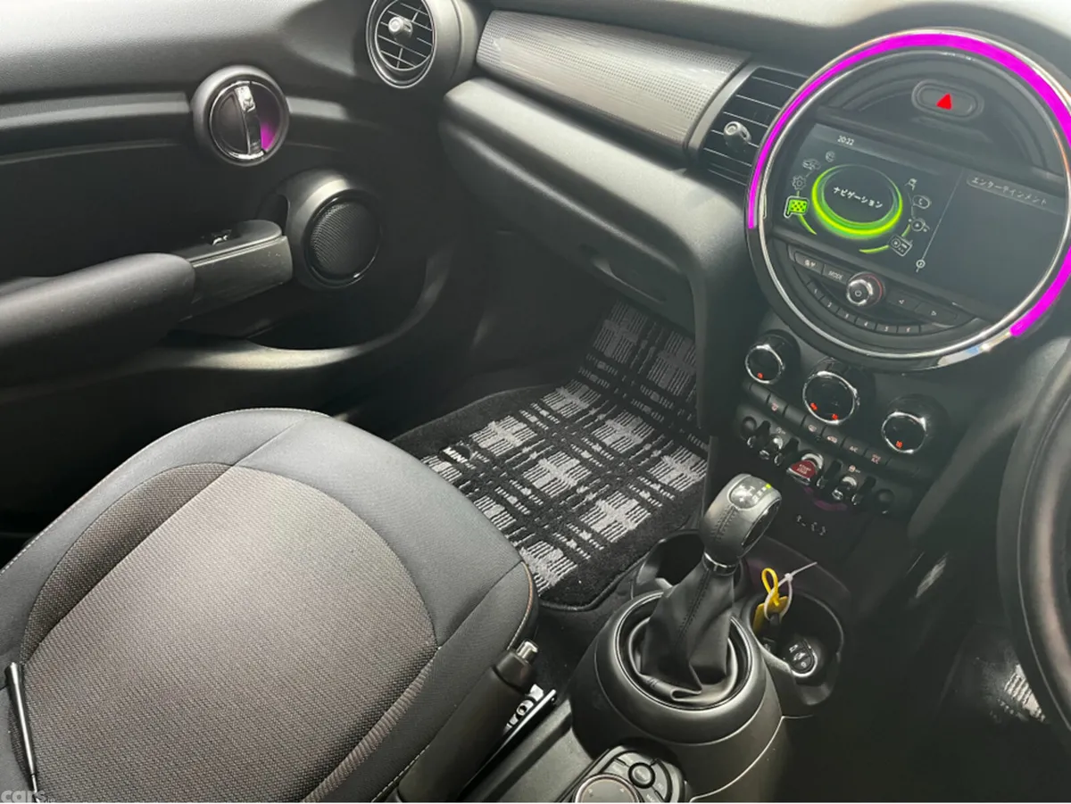 Mini Cooper Hatchback, Petrol, 2018, Green