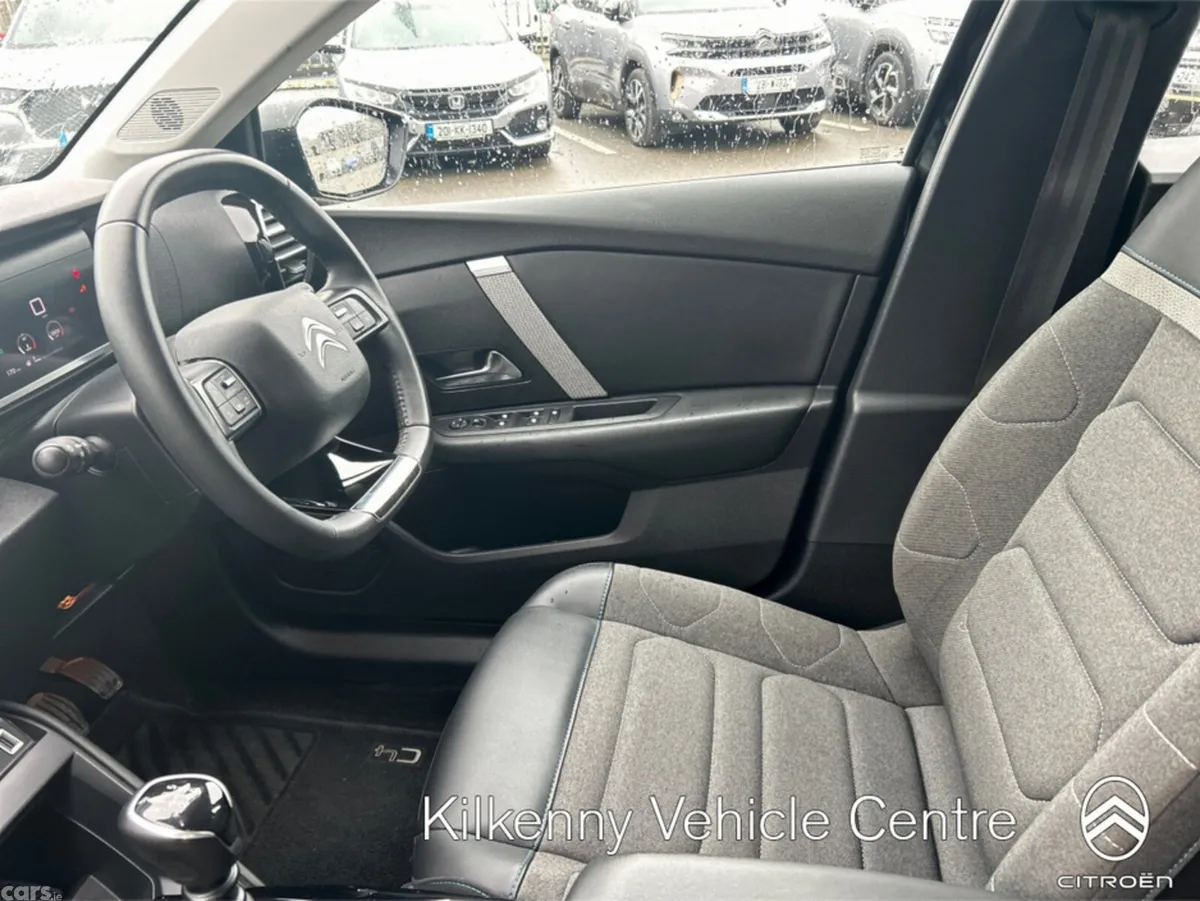 Citroen C4 Hatchback, Diesel, 2022, Black