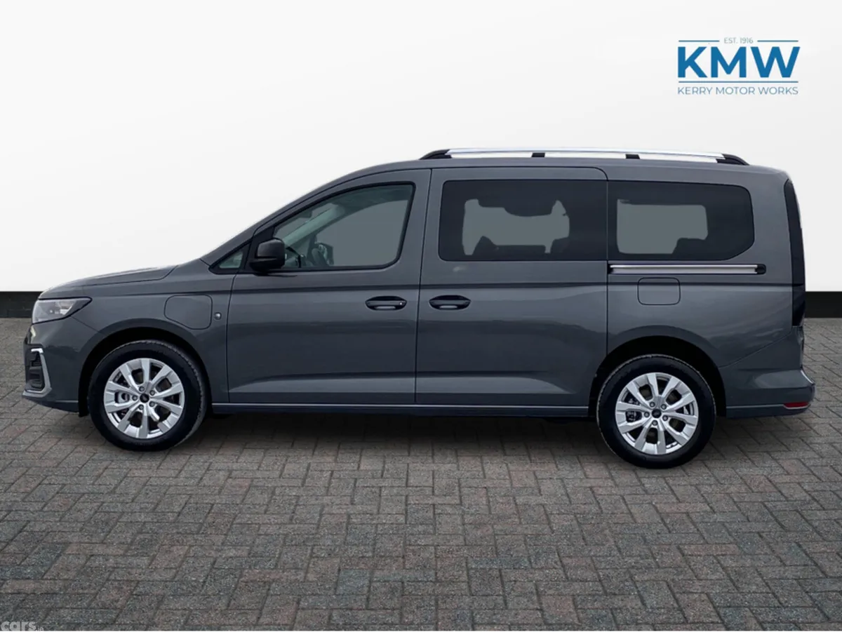 Ford Tourneo Connect MPV, Petrol Plug-in Hybrid, 2026, Grey