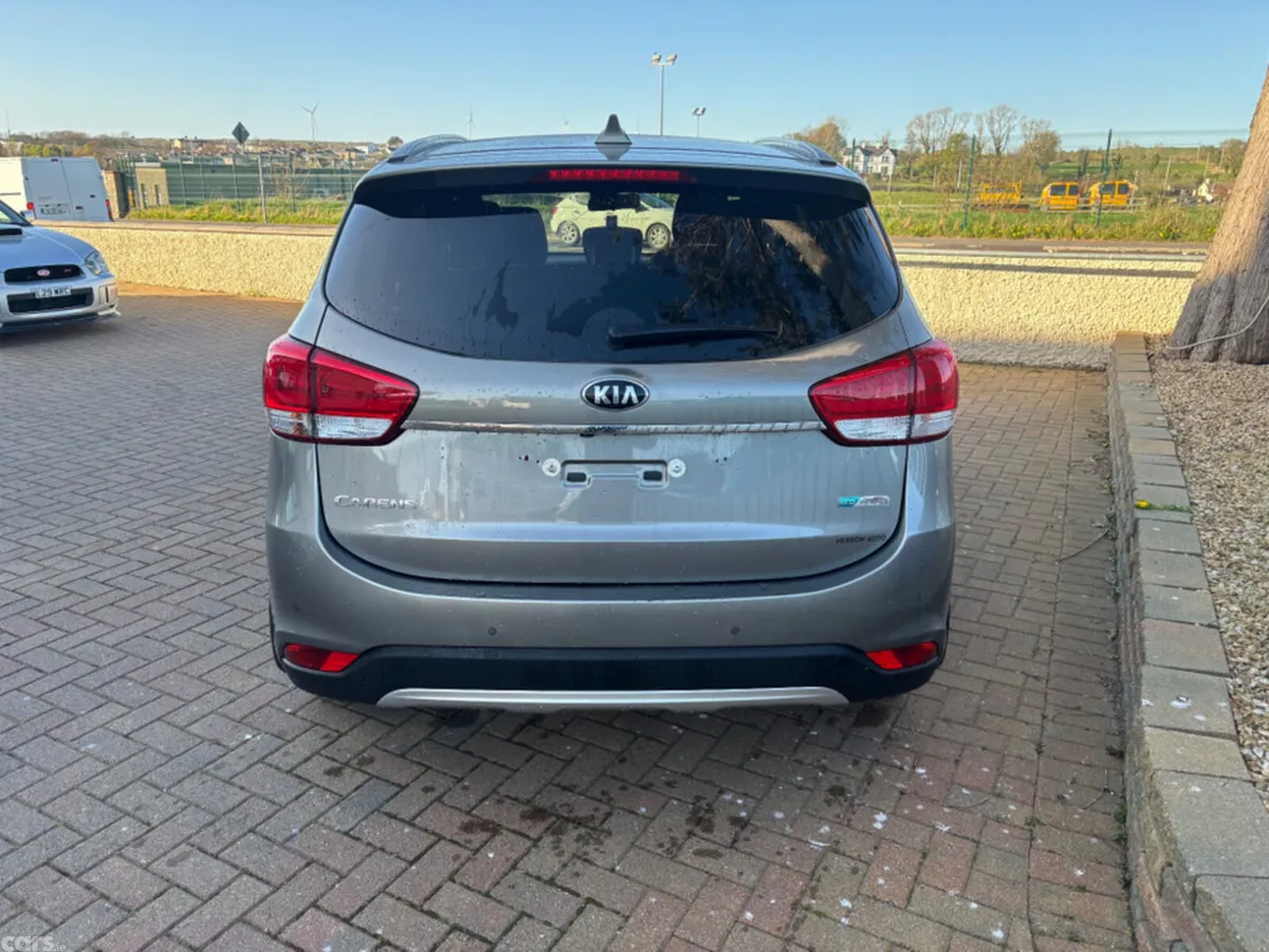 Kia Carens Estate, Diesel, 2018, Grey