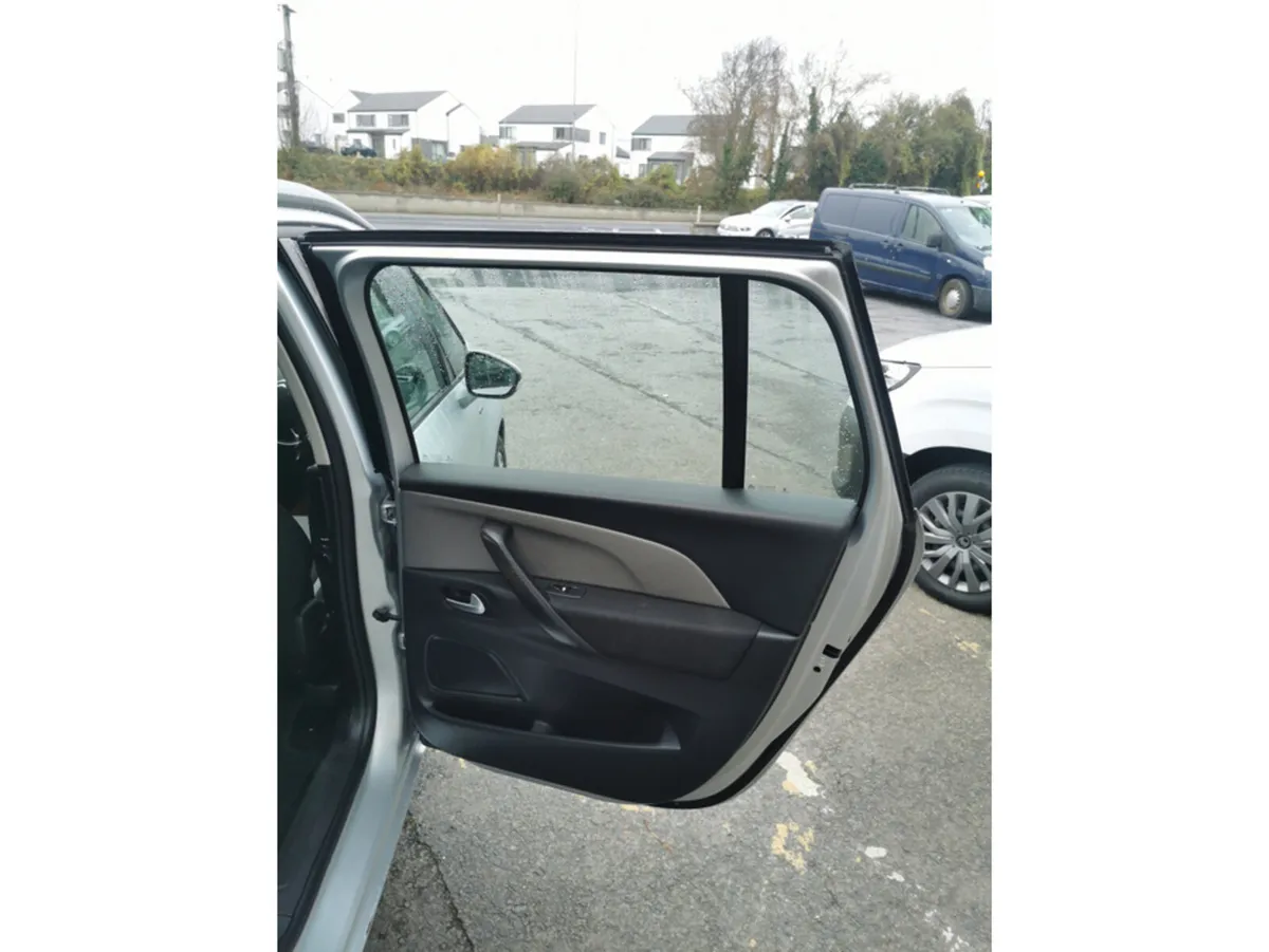 Citroen Grand C4 Picasso MPV, Diesel, 2016, Silver