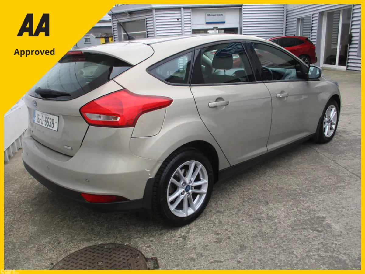 Ford Focus Hatchback, Petrol, 2016, Silver