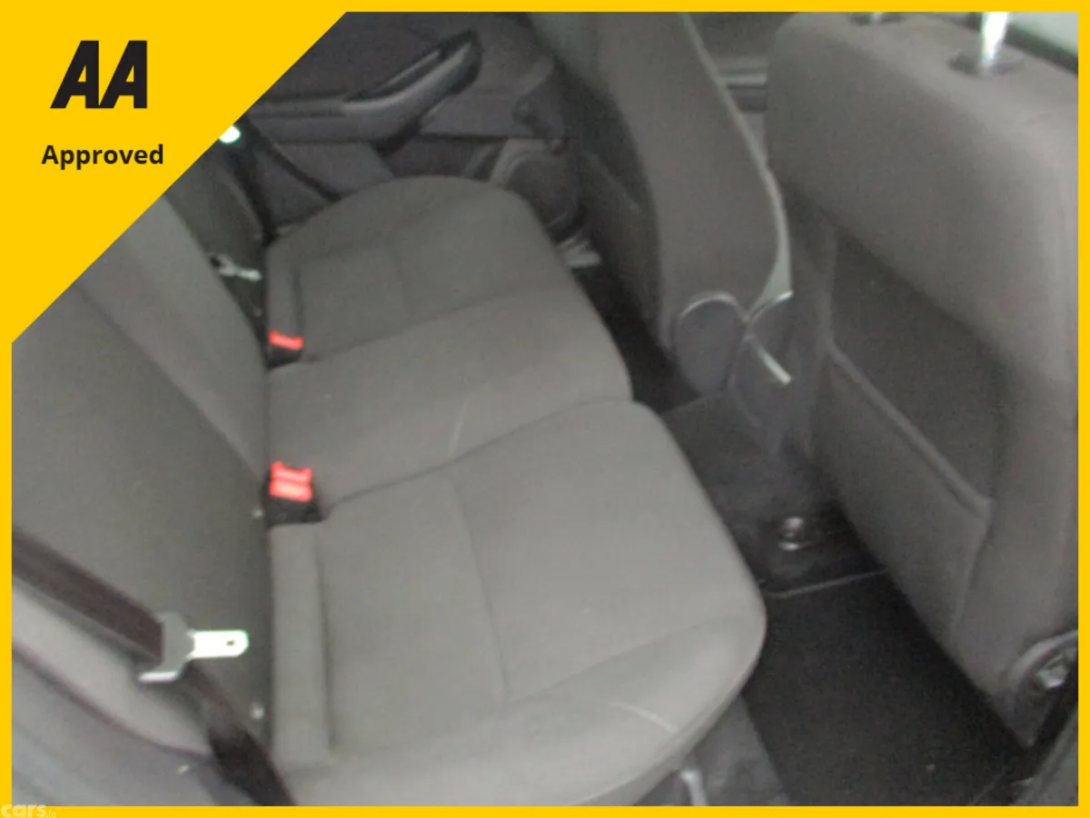 Ford Focus Hatchback, Petrol, 2016, Silver