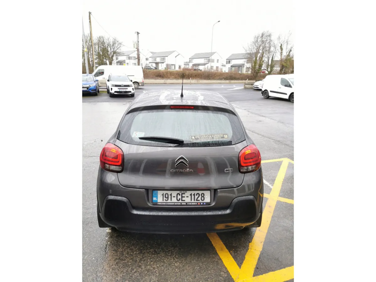 Citroen C3 Hatchback, Petrol, 2019, Grey