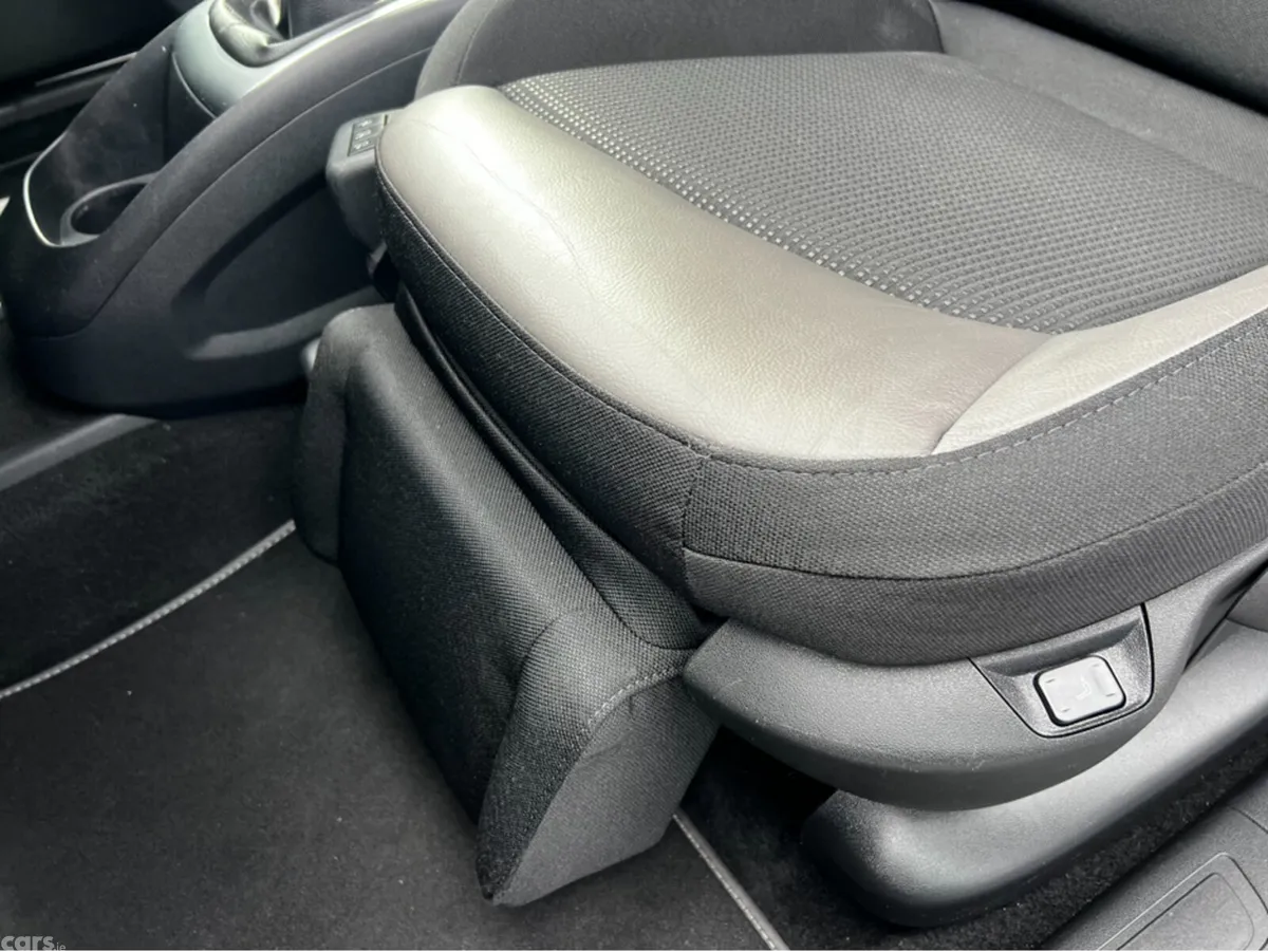 Citroen Grand C4 Picasso MPV, Diesel, 2019, Grey