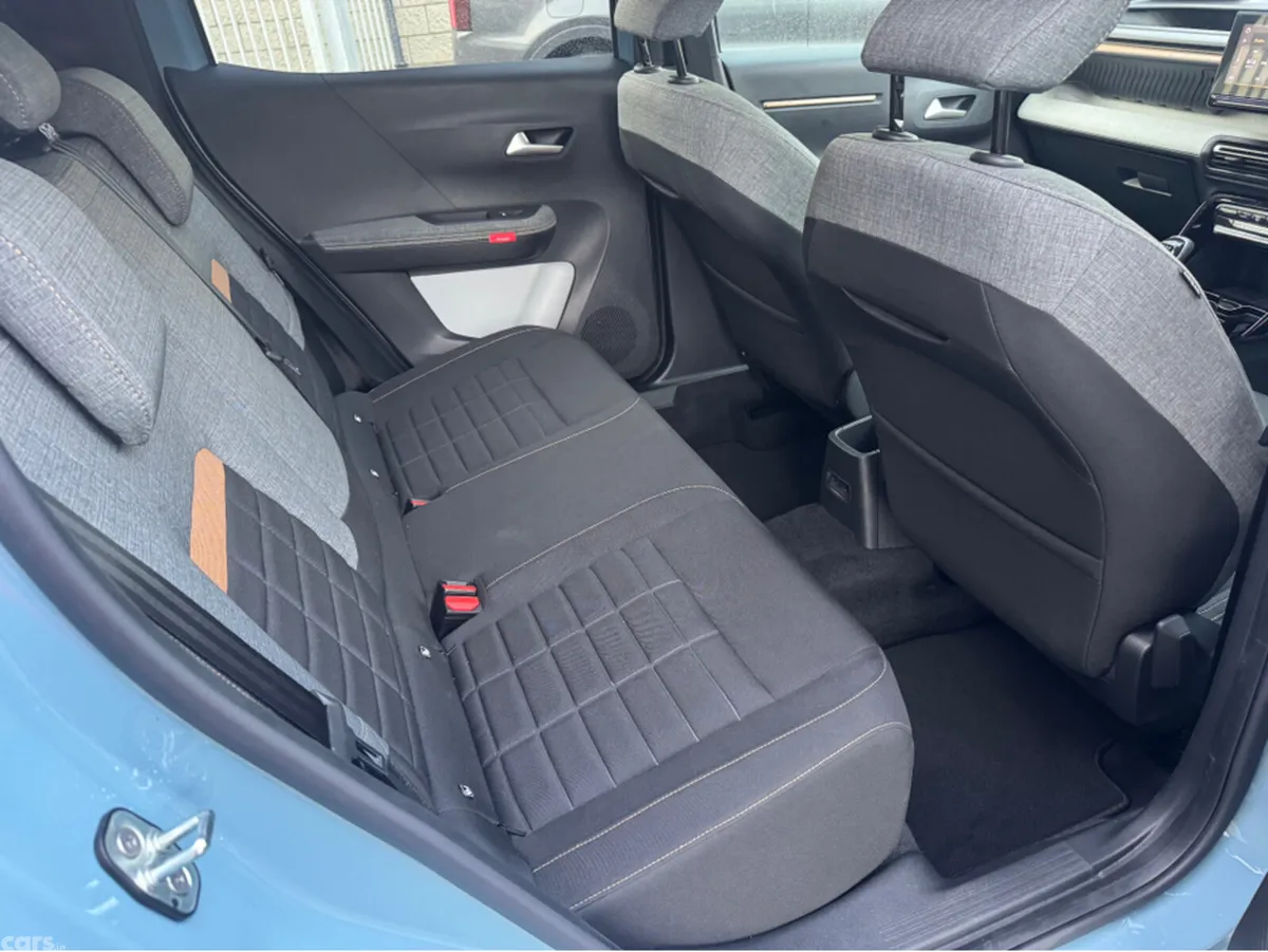 Citroen C3 Aircross Hatchback, Petrol, 2026, Blue
