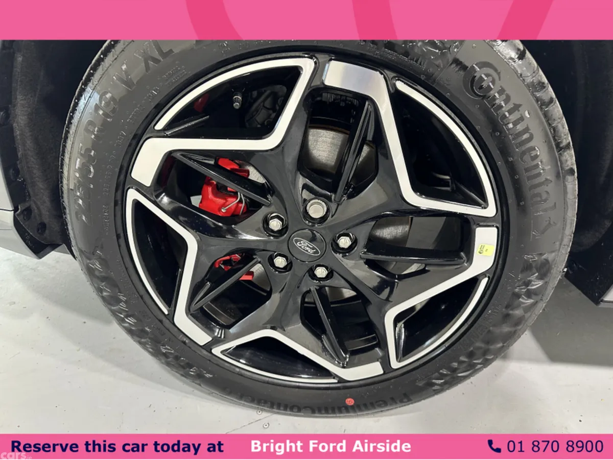 Ford Kuga SUV, Petrol Plug-in Hybrid, 2026, Silver
