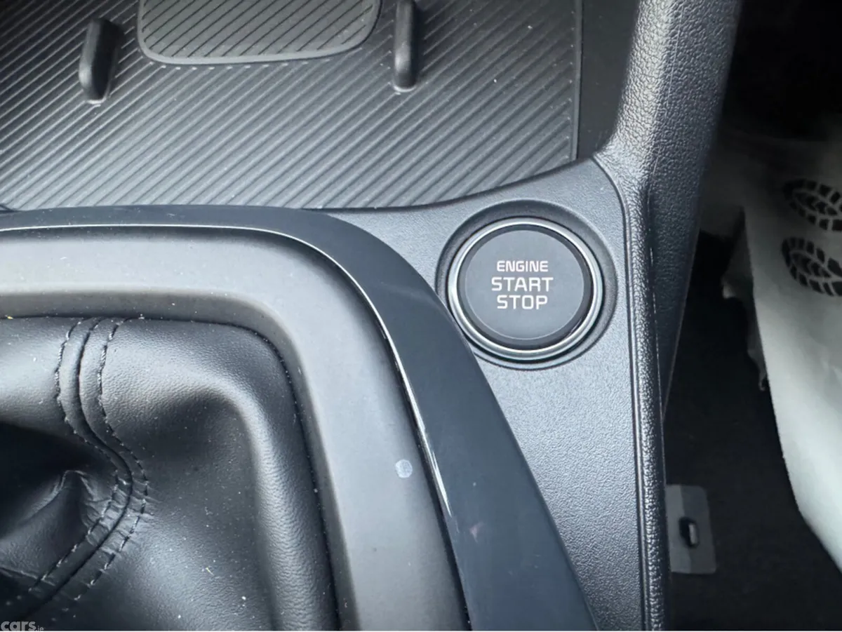 Kia K4 Hatchback, Petrol, 2027, Green