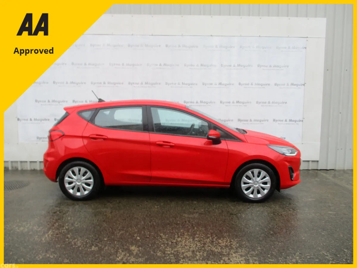 Ford Fiesta Hatchback, Petrol, 2022, Red