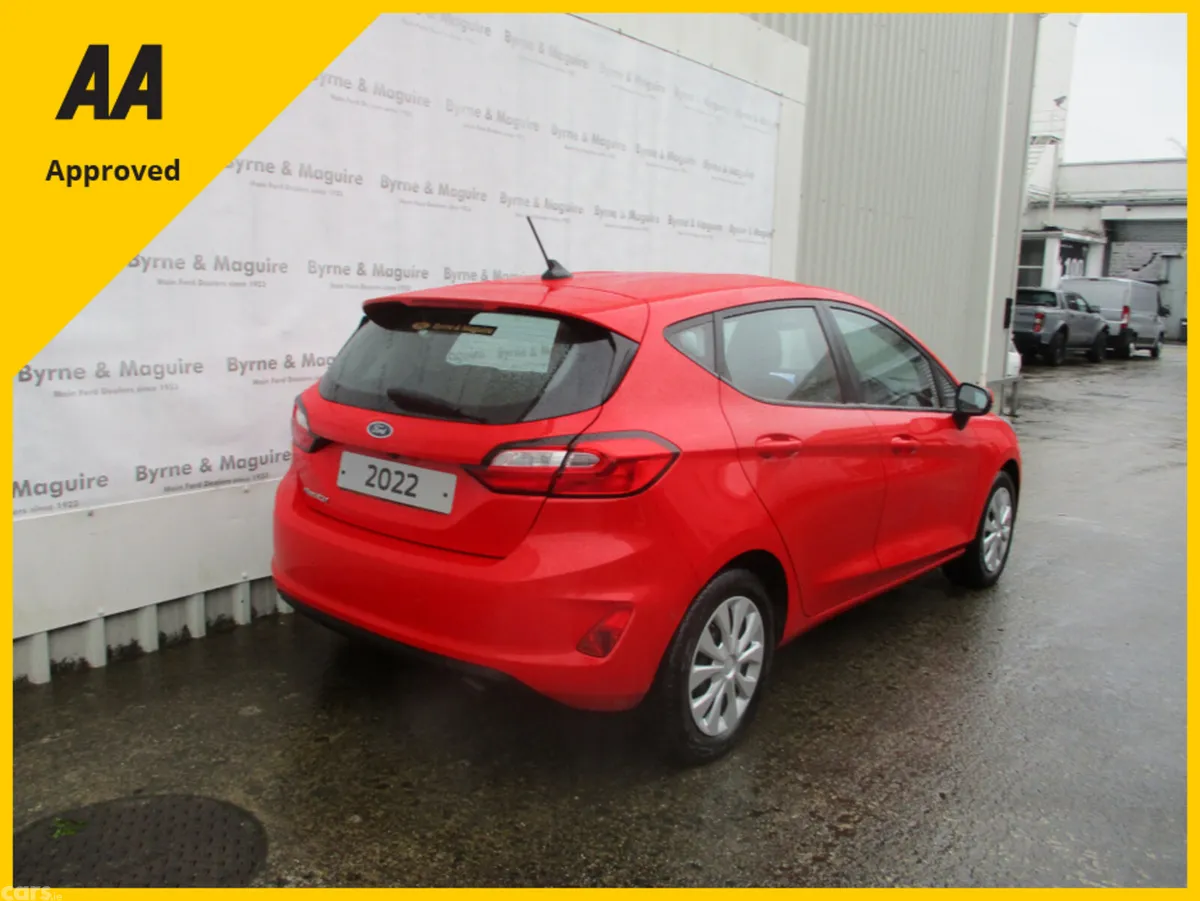 Ford Fiesta Hatchback, Petrol, 2022, Red