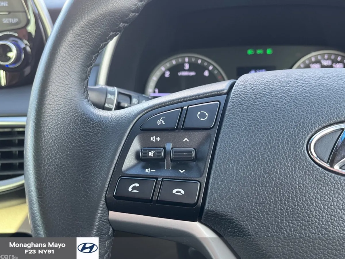Hyundai Tucson MPV, Diesel, 2019, Black