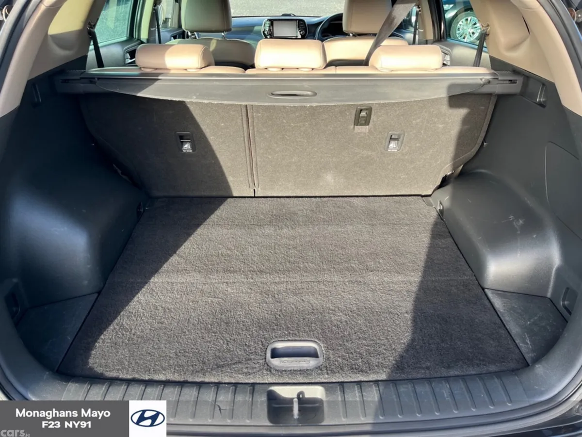 Hyundai Tucson MPV, Diesel, 2019, Black
