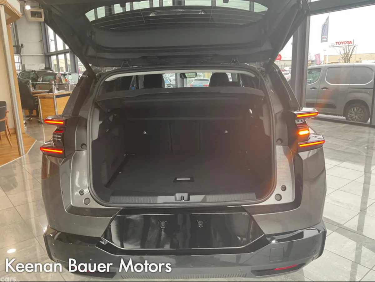 Citroen C5 Aircross SUV, Petrol Hybrid, 2026, Grey