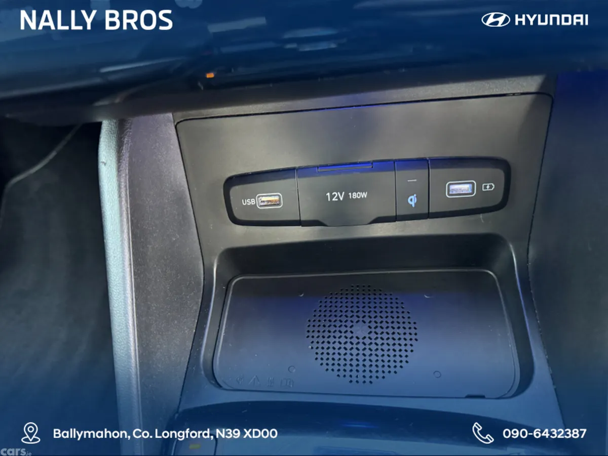 Hyundai Tucson MPV, Diesel, 2021, Brown