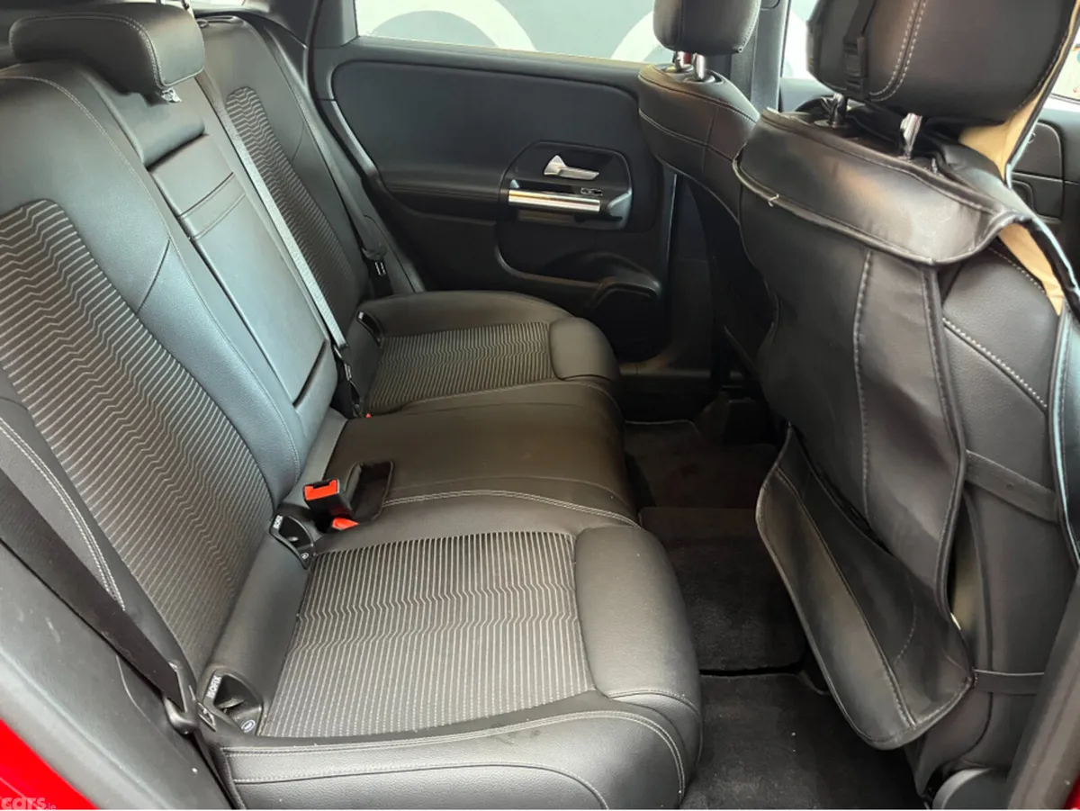 Mercedes-Benz B-Class MPV, Petrol, 2019, Red