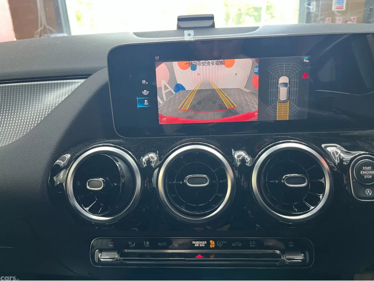 Mercedes-Benz B-Class MPV, Petrol, 2019, Red