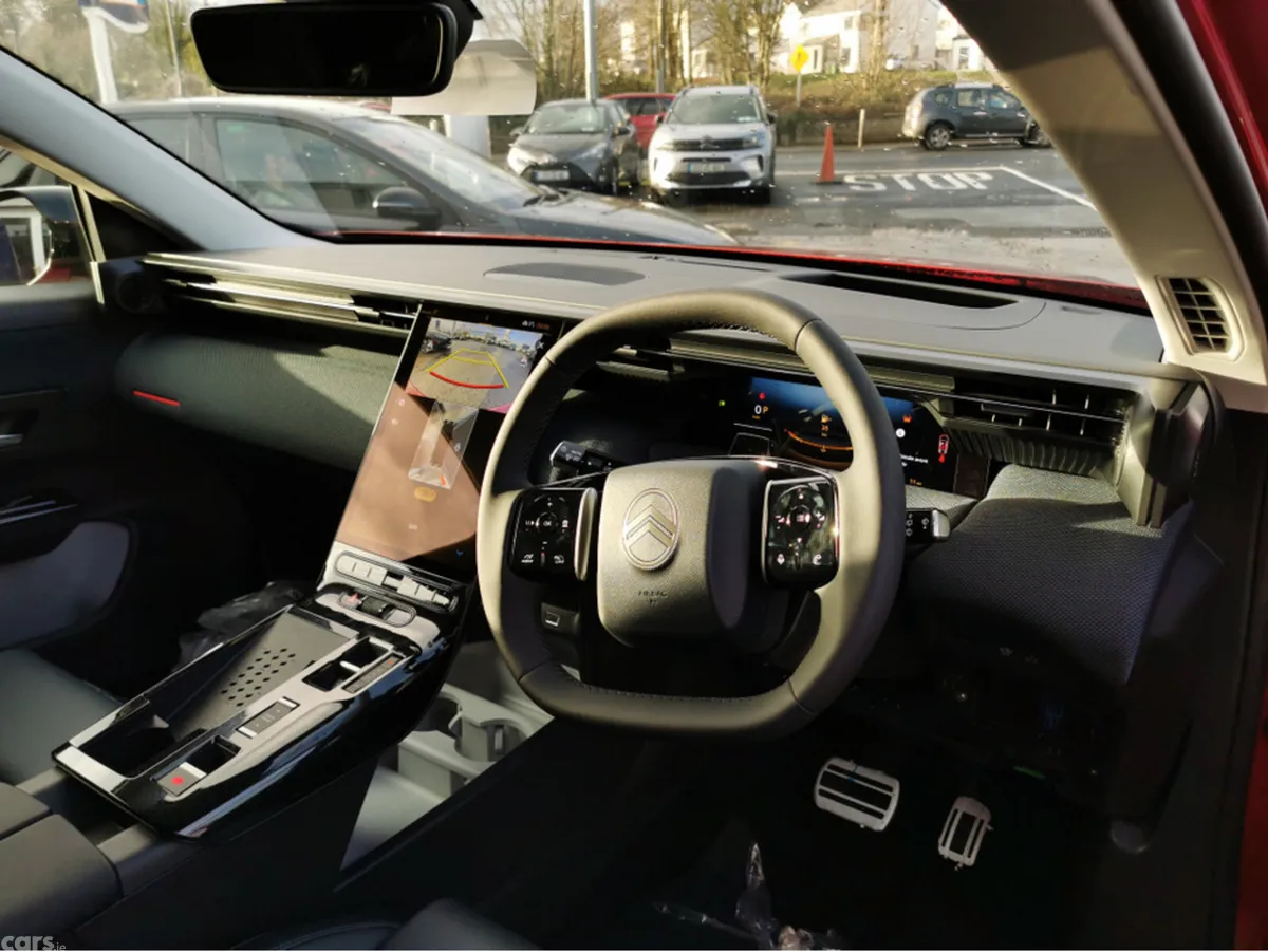 Citroen C5 Aircross Hatchback, Petrol, 2026, Red