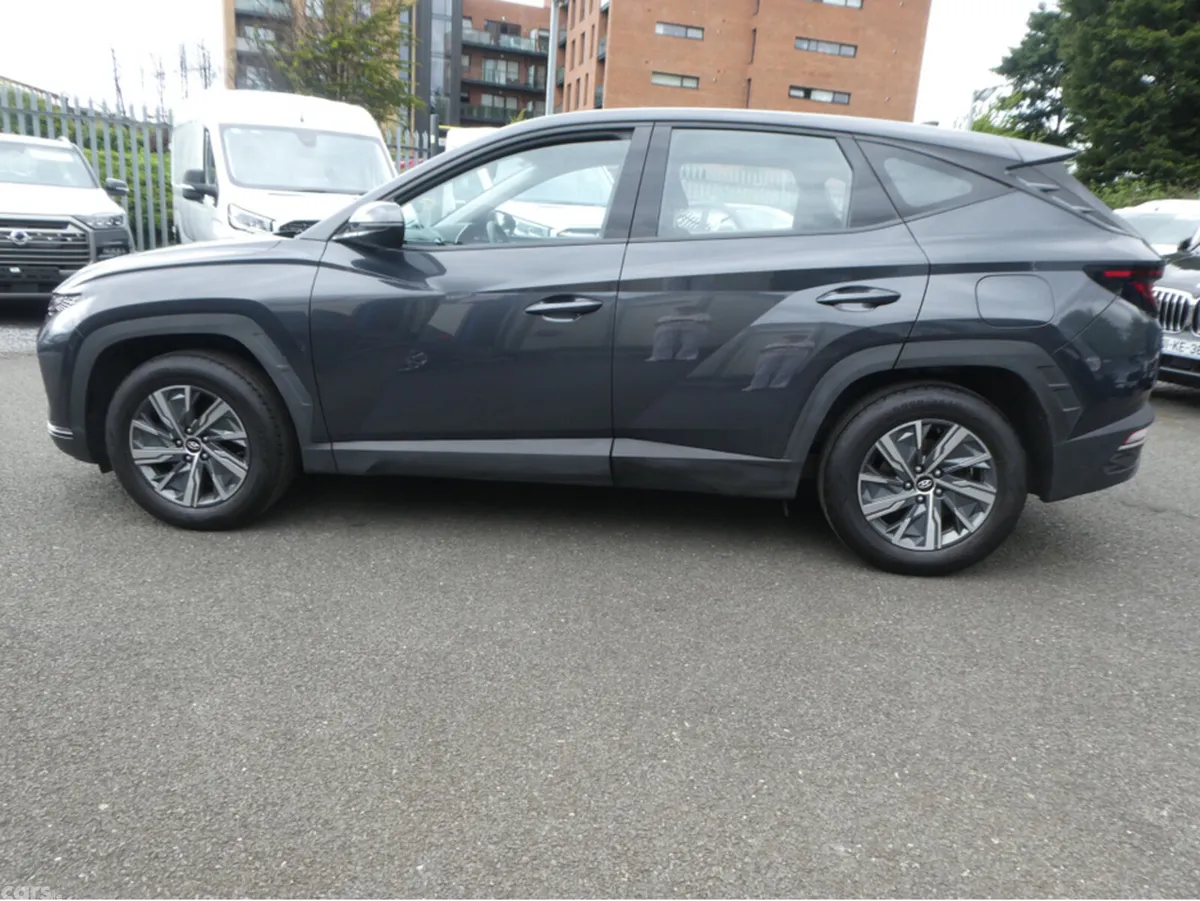 Hyundai Tucson MPV, Diesel, 2022, Grey