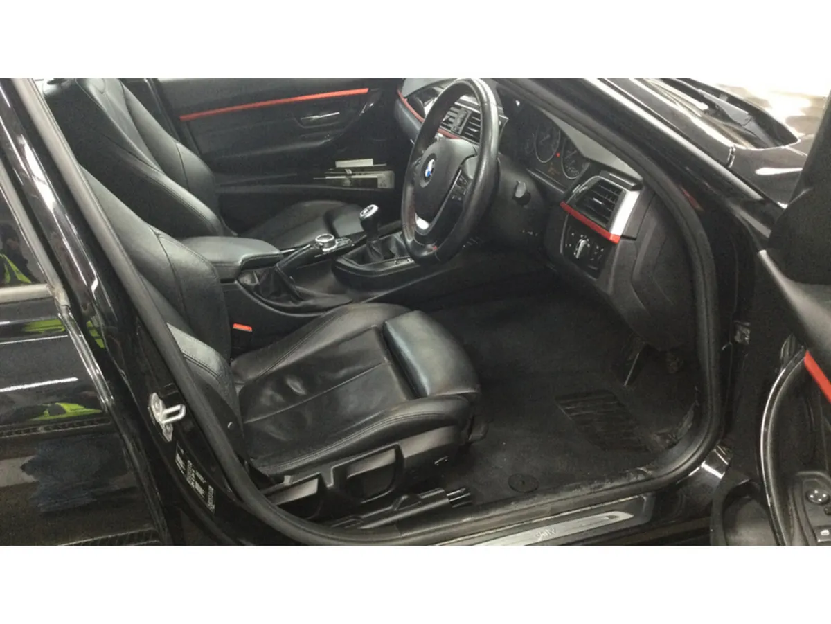 BMW 3-Series Saloon, Diesel, 2018, Black