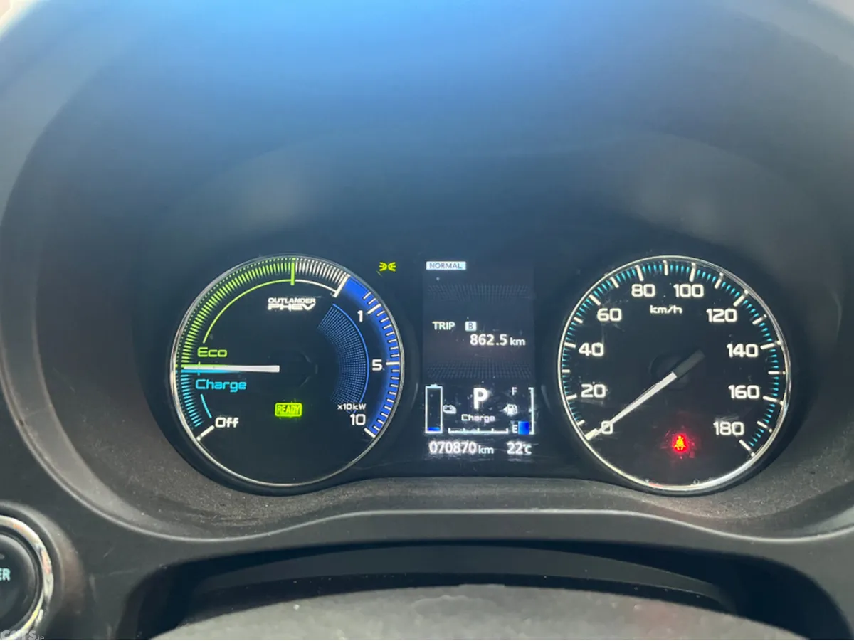 Mitsubishi Outlander SUV, Petrol Plug-in Hybrid, 2020, White