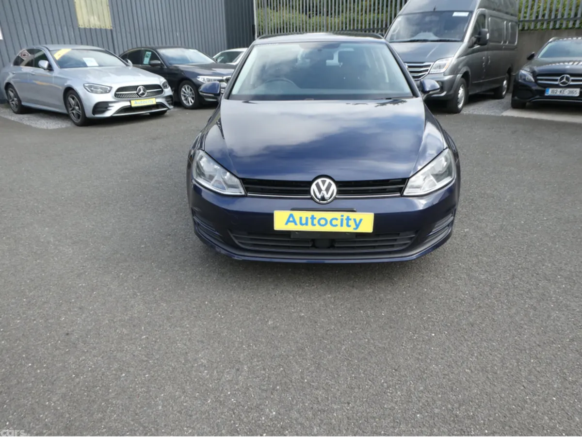 Volkswagen Golf Hatchback, Petrol, 2015, Blue