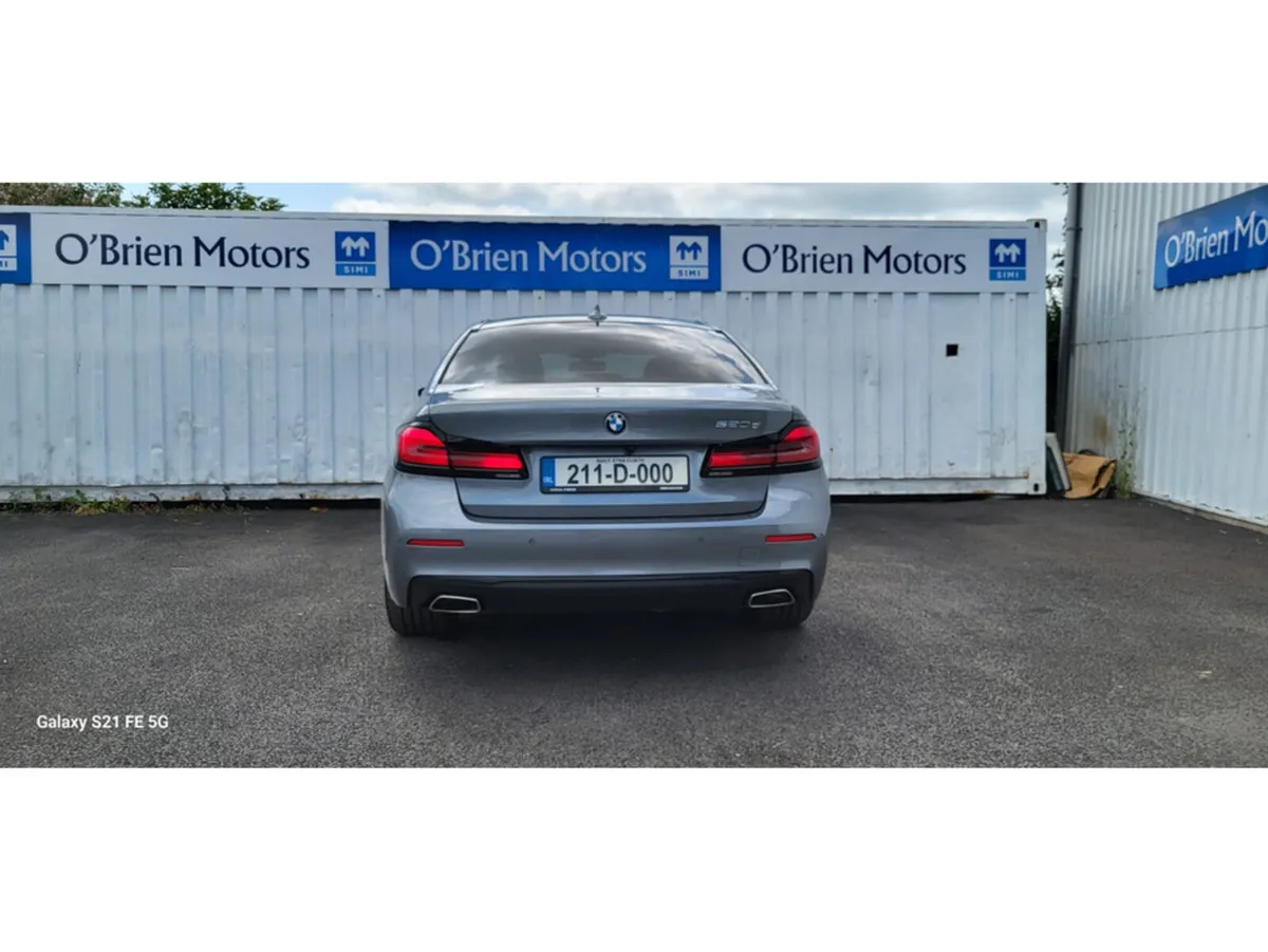 BMW 5-Series Saloon, Diesel Hybrid, 2021, Blue