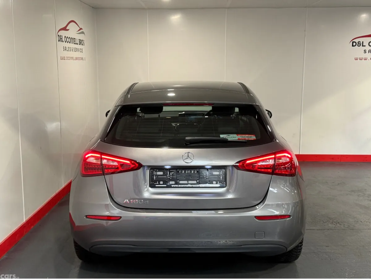 Mercedes-Benz A-Class Hatchback, Diesel, 2021, Grey