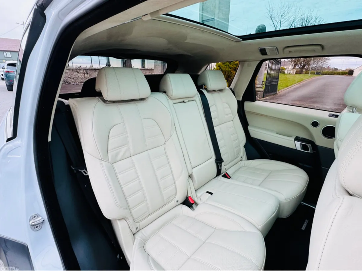 Land Rover Range Rover Sport SUV, Diesel, 2015, White