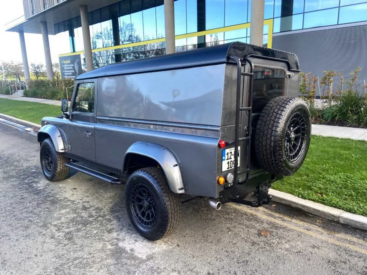 Land Rover Defender Van, Diesel, 2012, Grey