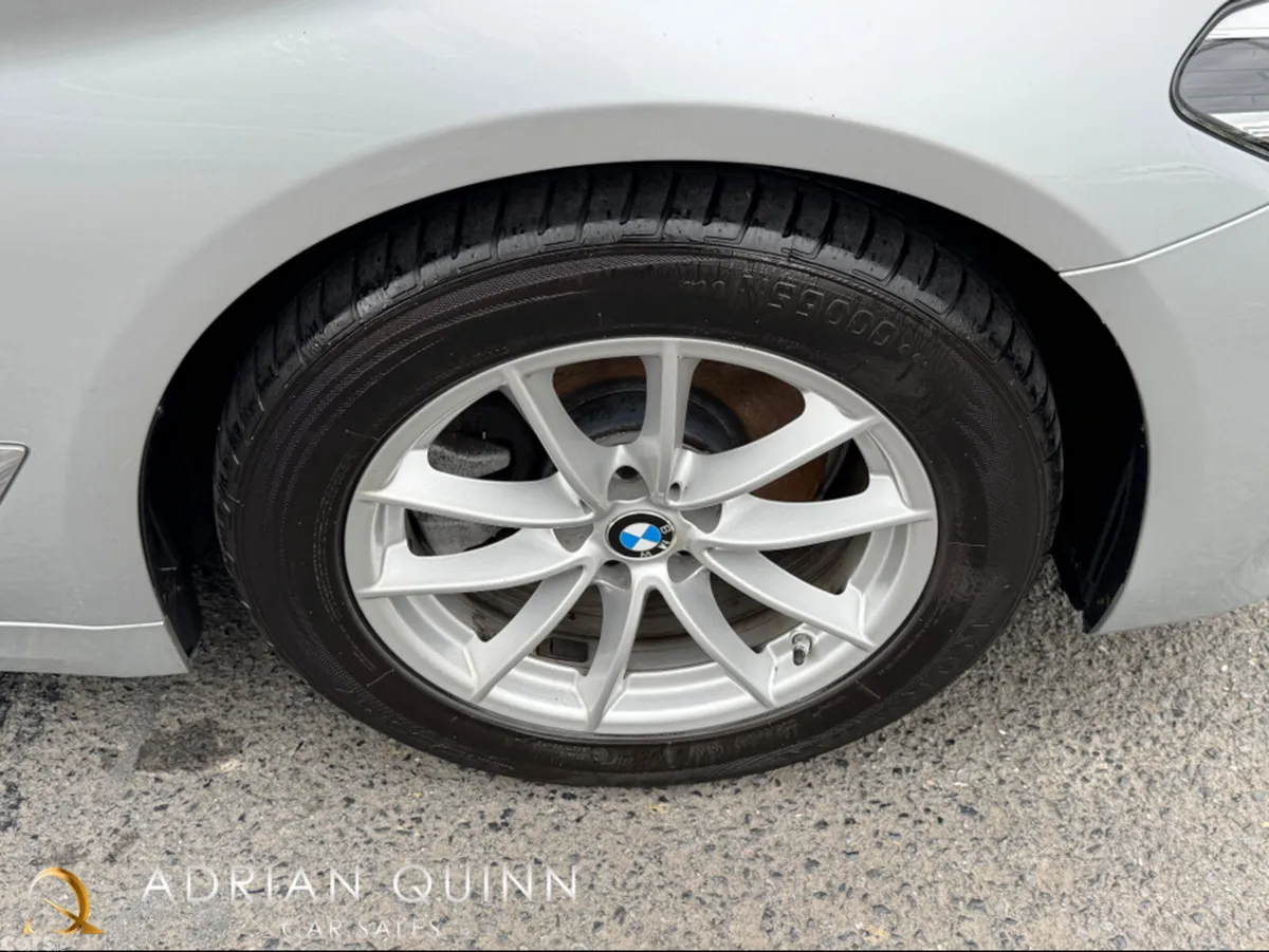 BMW 5-Series Estate, Diesel, 2019, Silver