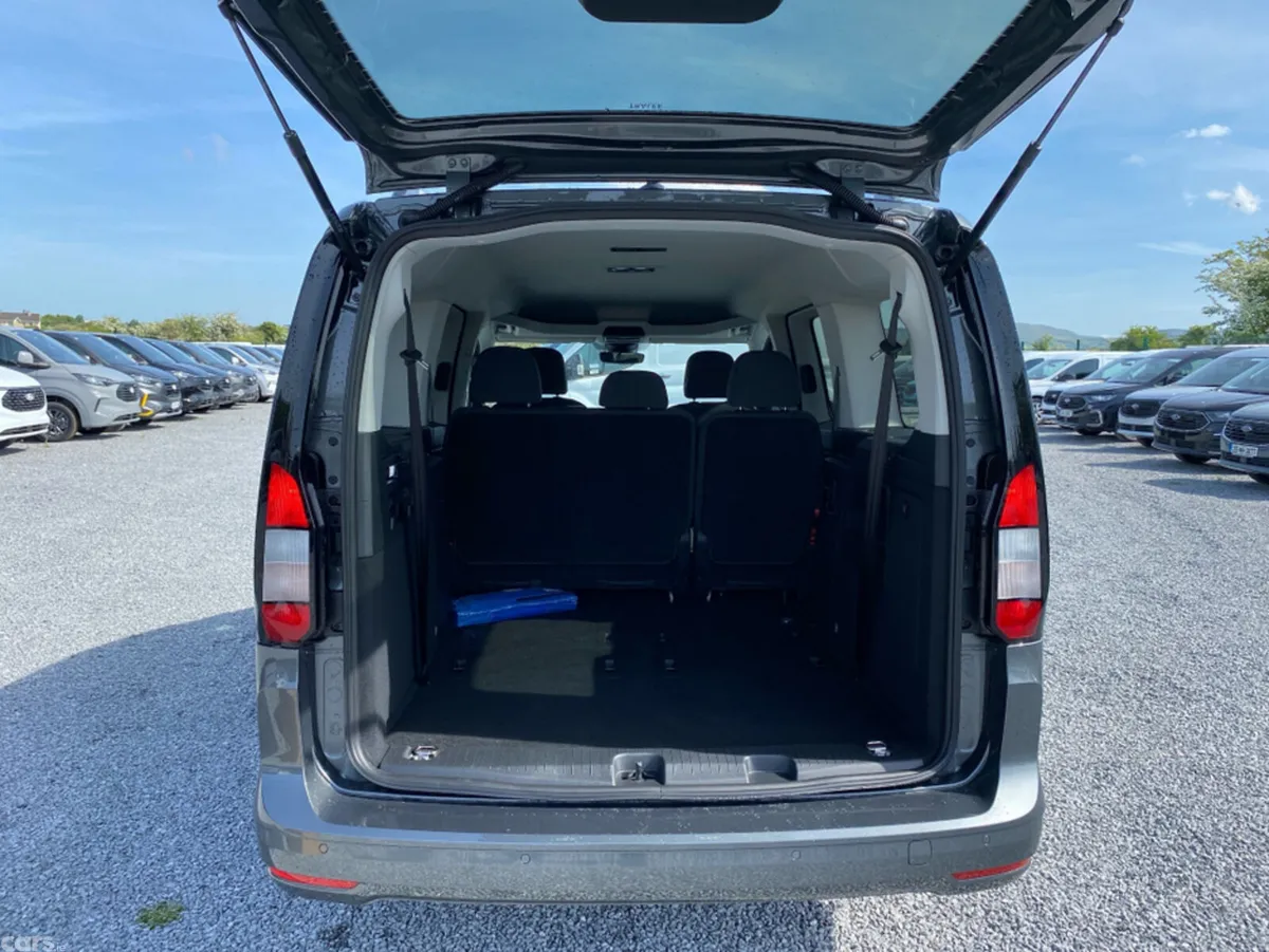 Ford Tourneo Connect Van, Diesel, 2025, Grey