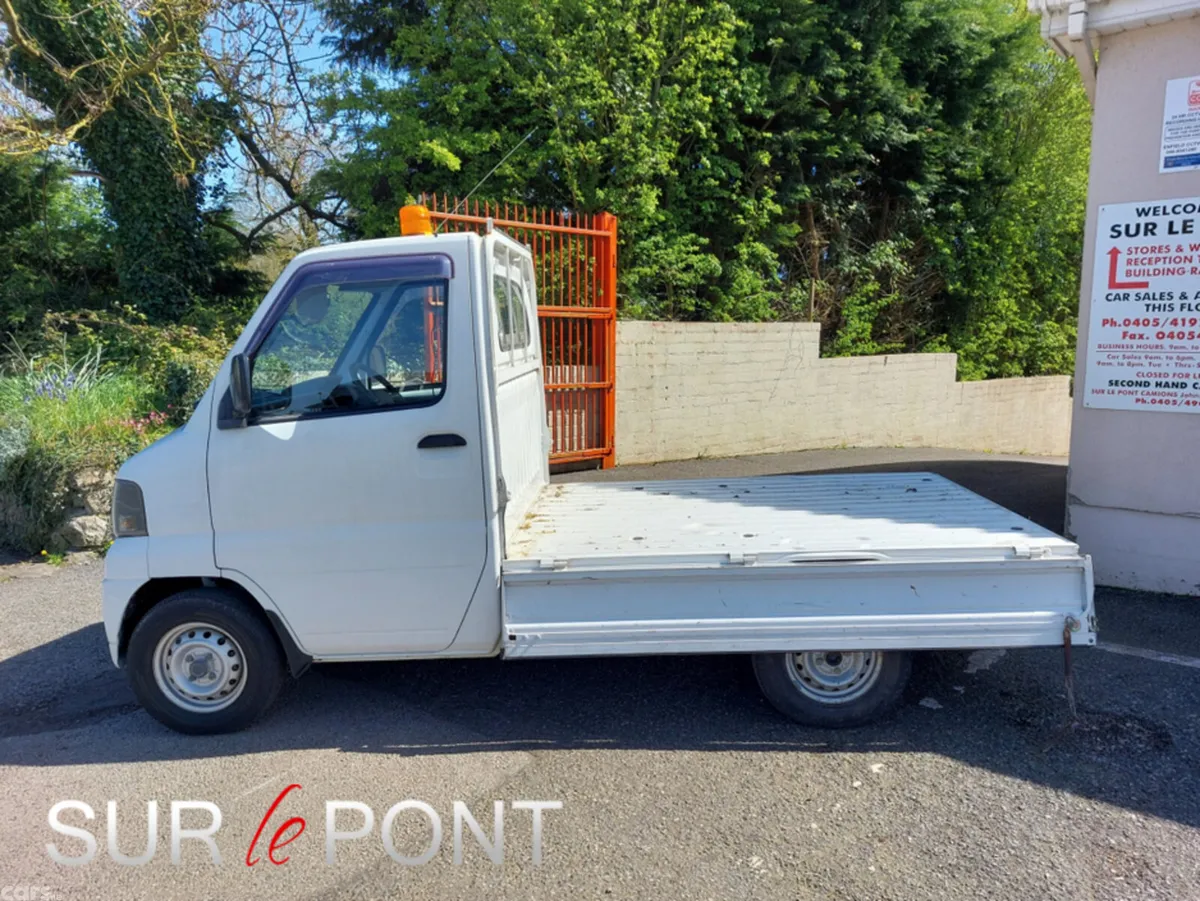 Mitsubishi Other Pick Up, Petrol, 2004, White