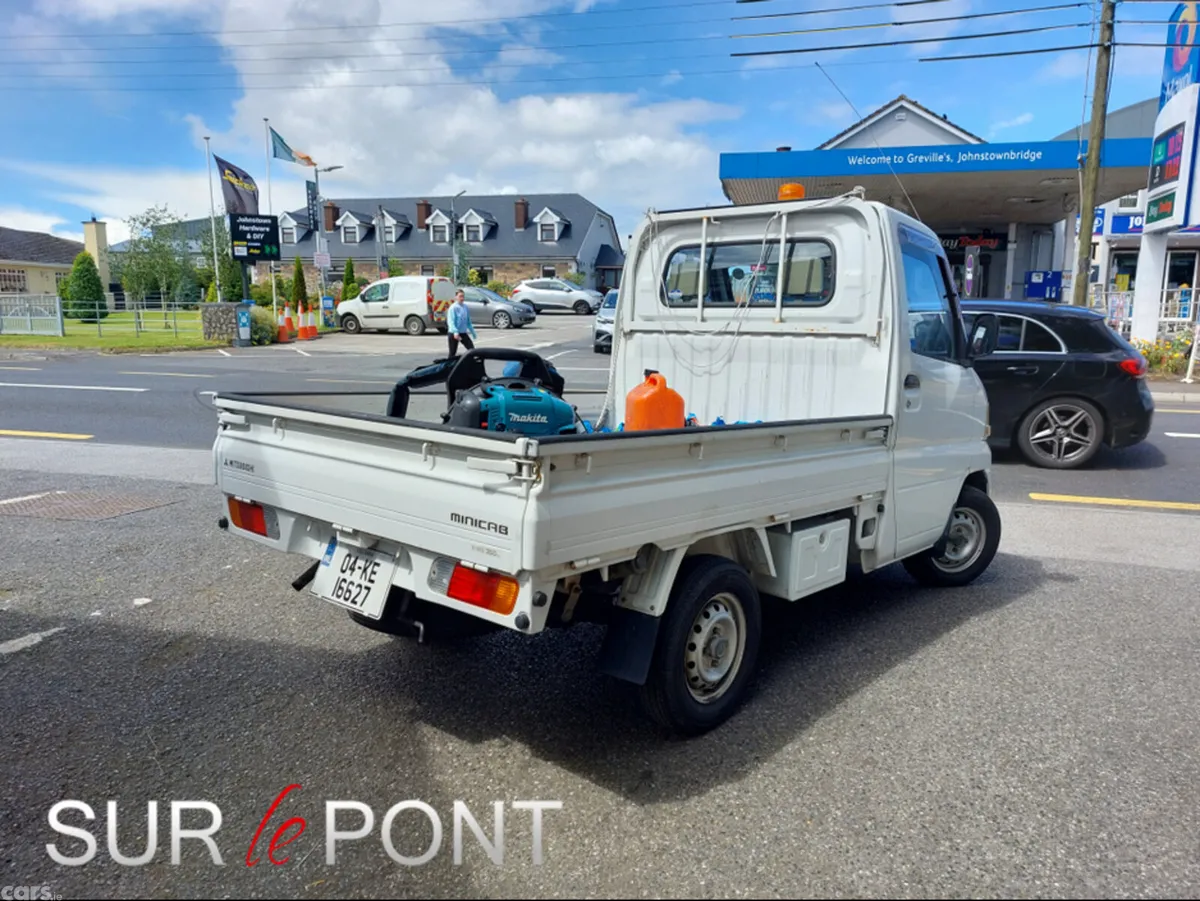 Mitsubishi Other Pick Up, Petrol, 2004, White