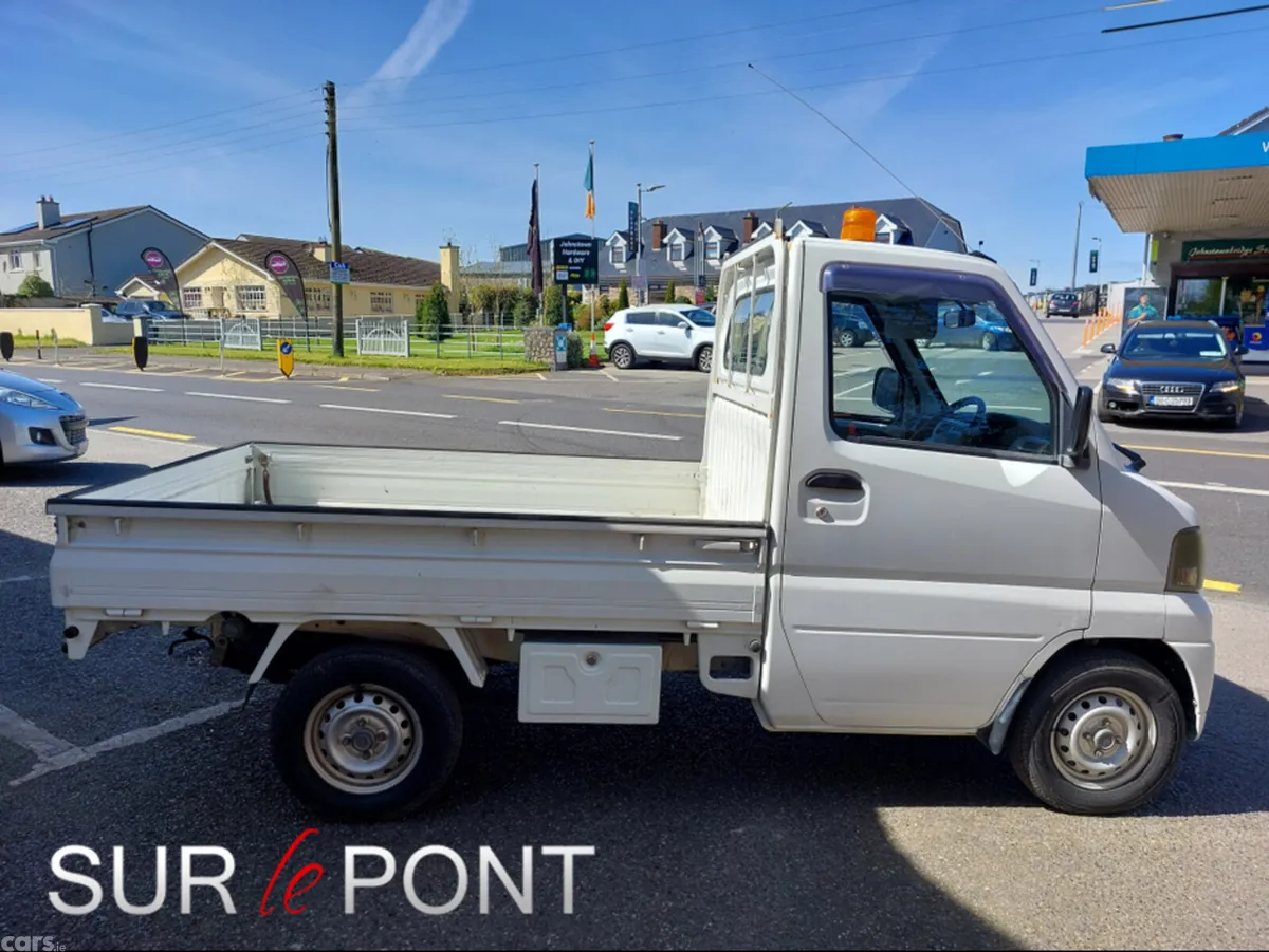 Mitsubishi Other Pick Up, Petrol, 2004, White