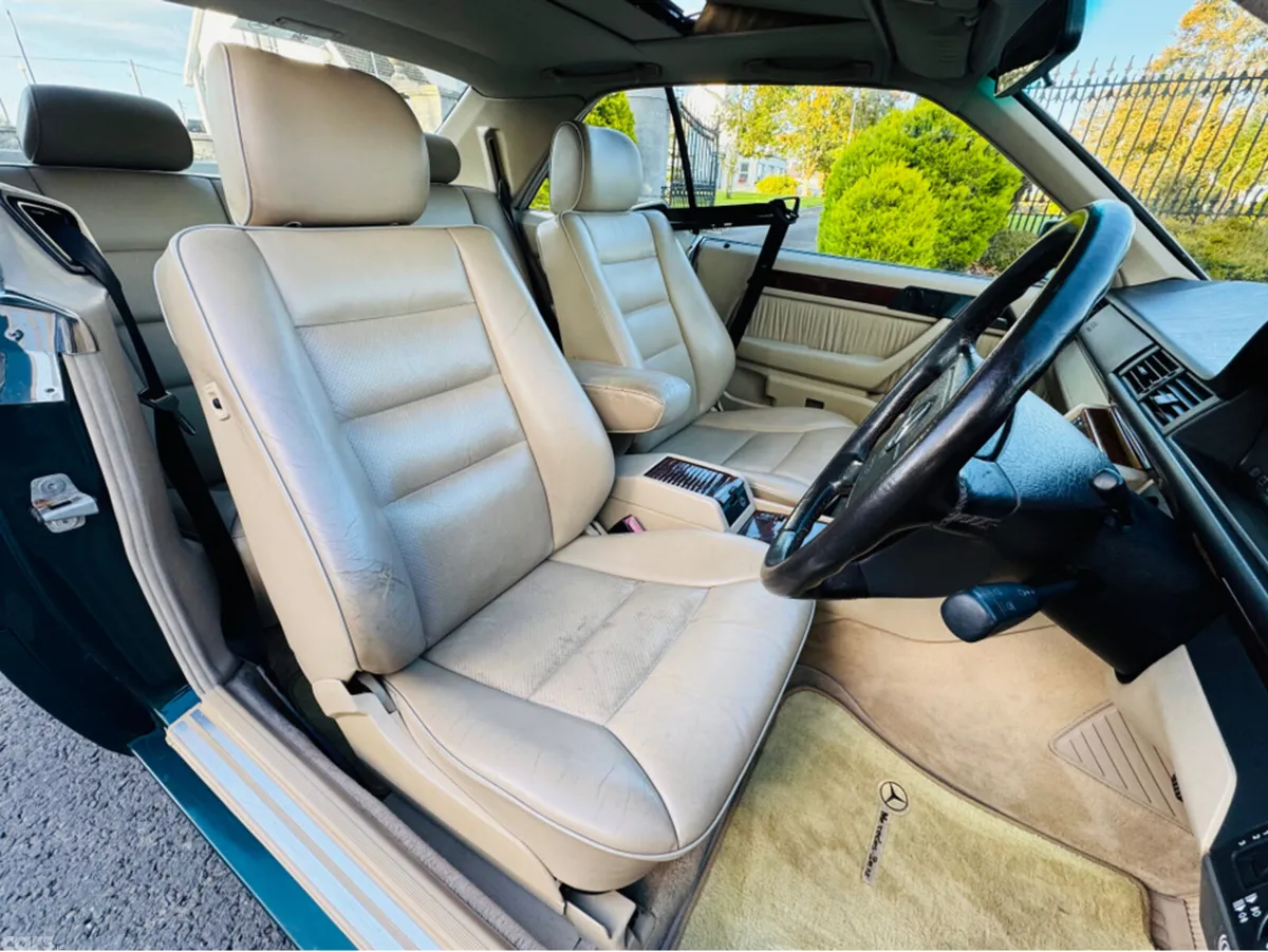 Mercedes-Benz E-Class Coupe, Petrol, 1995, Green